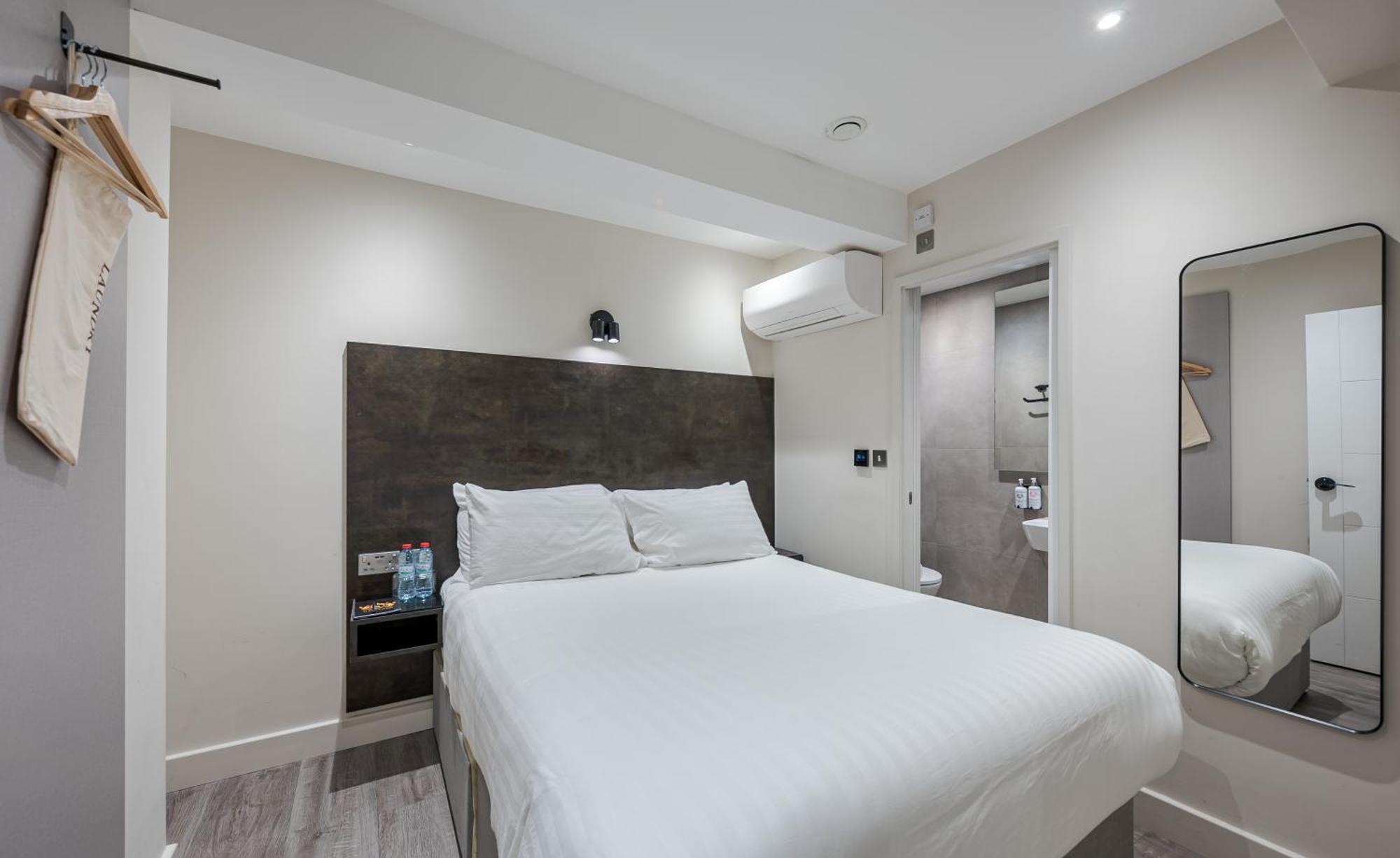 Economy Double Room No Window