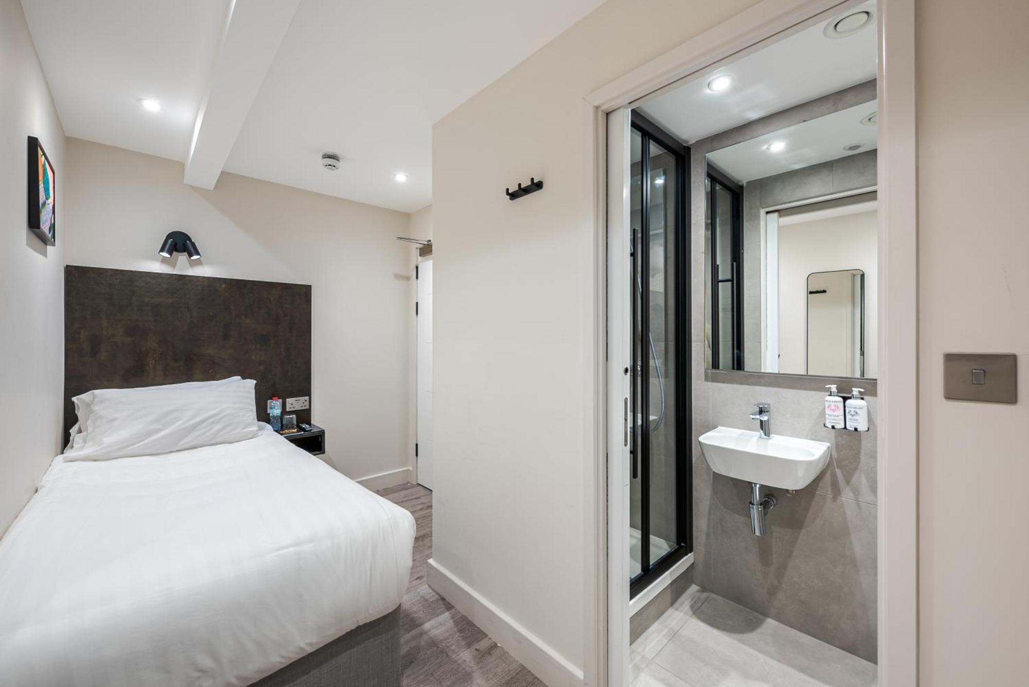 Economy Single Room No Window